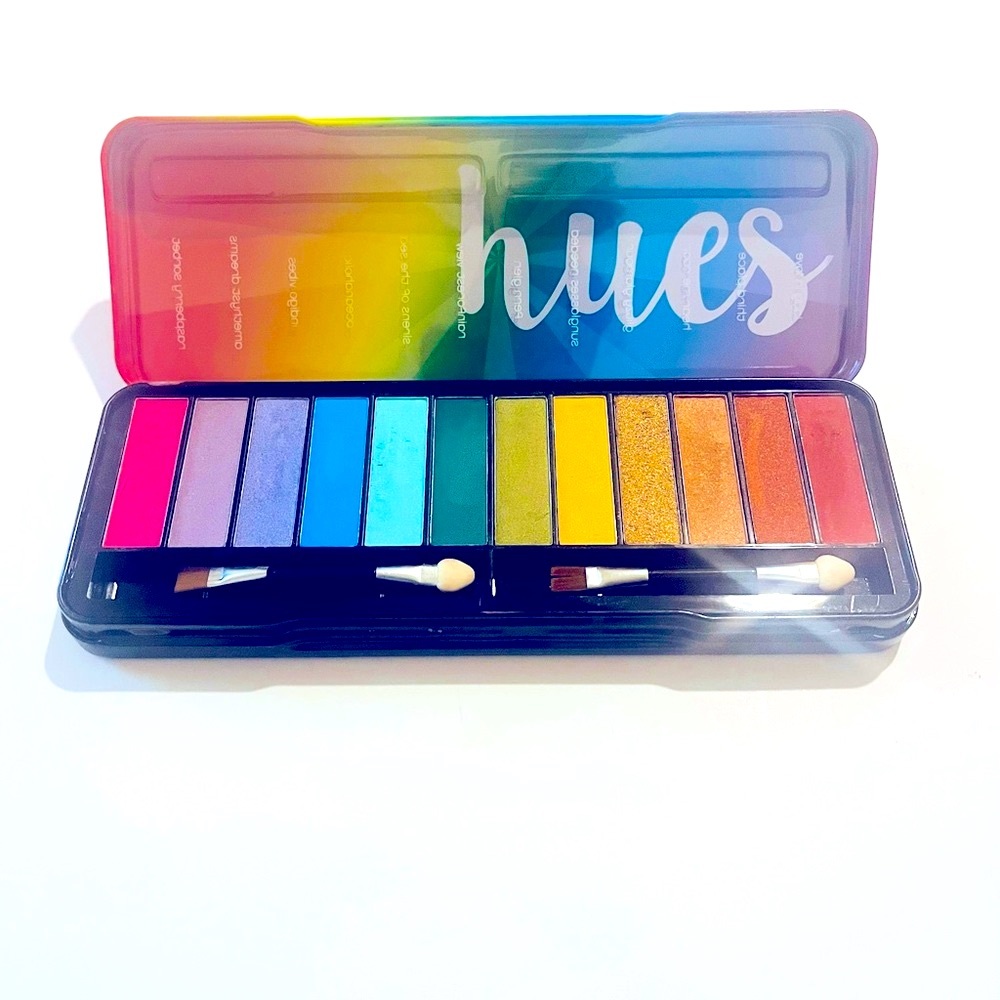 The Color Workshop Hues Eyeshadow Pallet